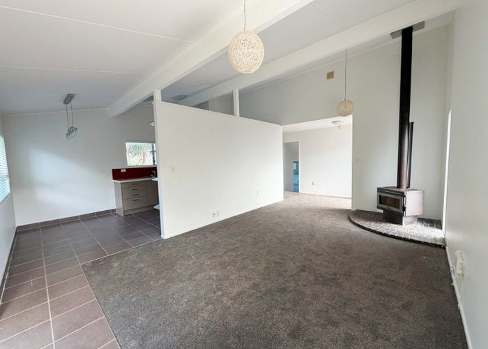  at 13 Jenanne Place, Totara Vale, North Shore City, Auckland