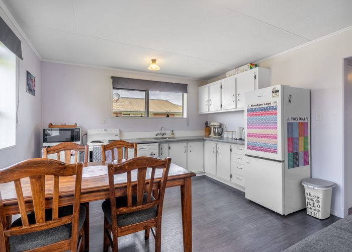  at 44 Newbie Place, Heidelberg, Invercargill