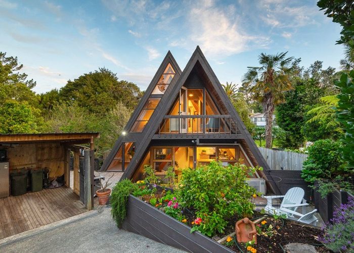  at 1/5 Glenbush Place, Birkenhead, North Shore City, Auckland