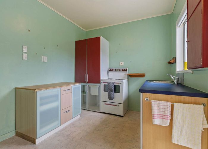  at 19 Estuary Road, Weymouth, Manukau City, Auckland