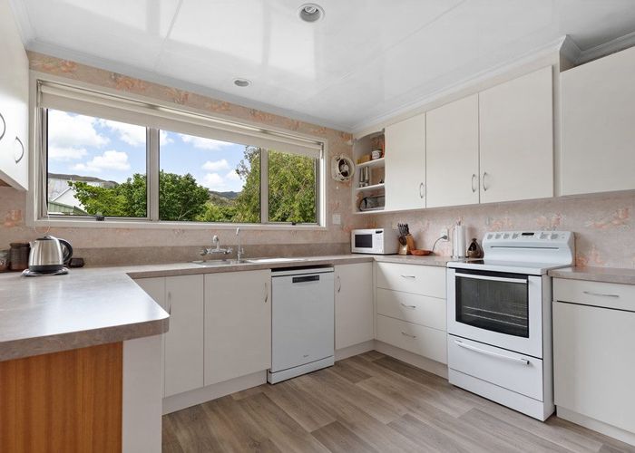  at 4 York Street, Tapanui, Clutha, Otago