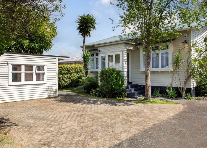  at 107 Canal Road, Avondale, Auckland