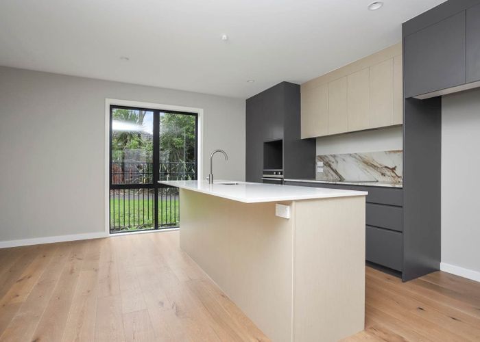  at 16/245 Kepa Road, Mission Bay, Auckland City, Auckland