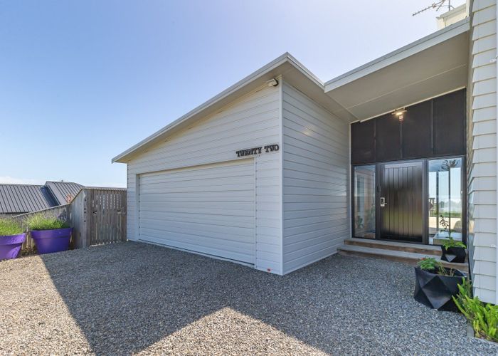  at 22 Taonui Street, Waitarere Beach, Levin