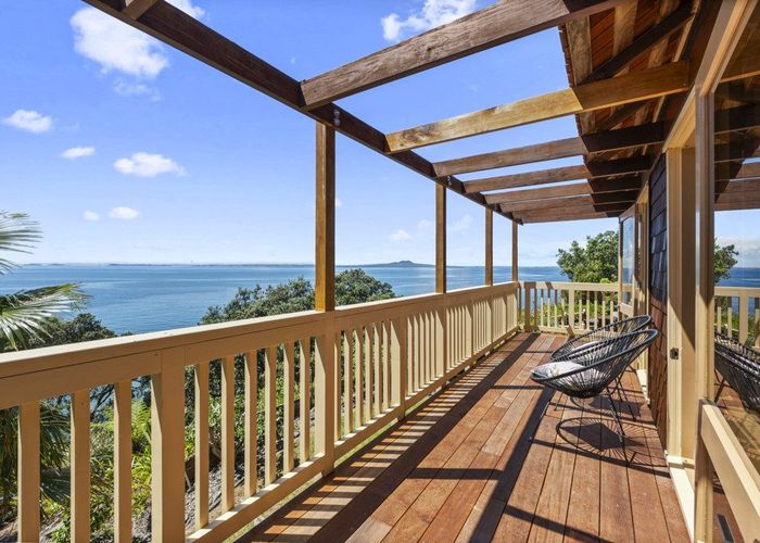  at 40 Rock Isle Road, Torbay, North Shore City, Auckland