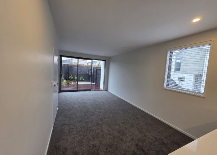  at 4/41 Margaret Road, Papatoetoe, Auckland