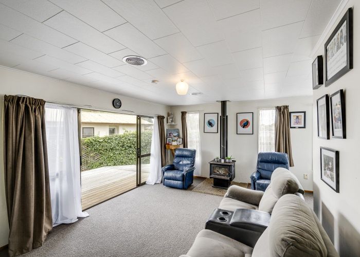  at 64 Columbus Crescent, Flaxmere, Hastings