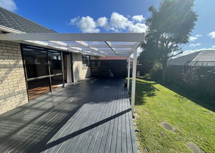  at 12 Lansell Dr, East Tamaki Heights, Manukau City, Auckland