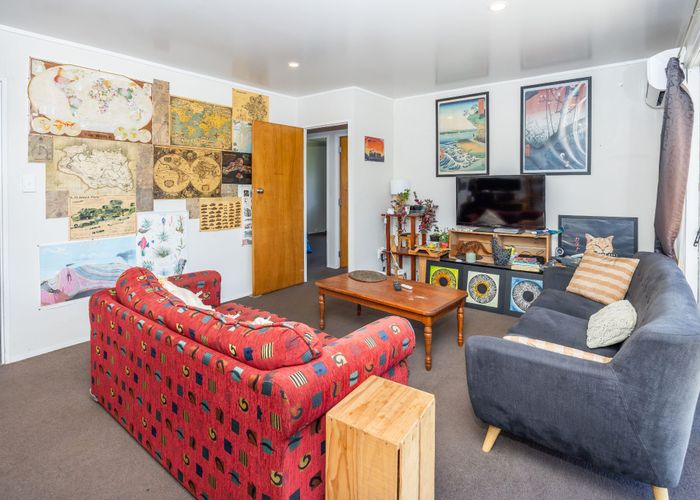  at 5 Evelyn Court, Dinsdale, Hamilton