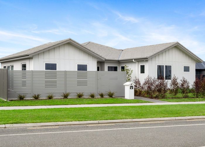  at 102 Eriksen Road, Te Awa, Napier, Hawke's Bay