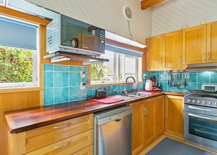  at 21 Maioro Street, New Windsor, Auckland