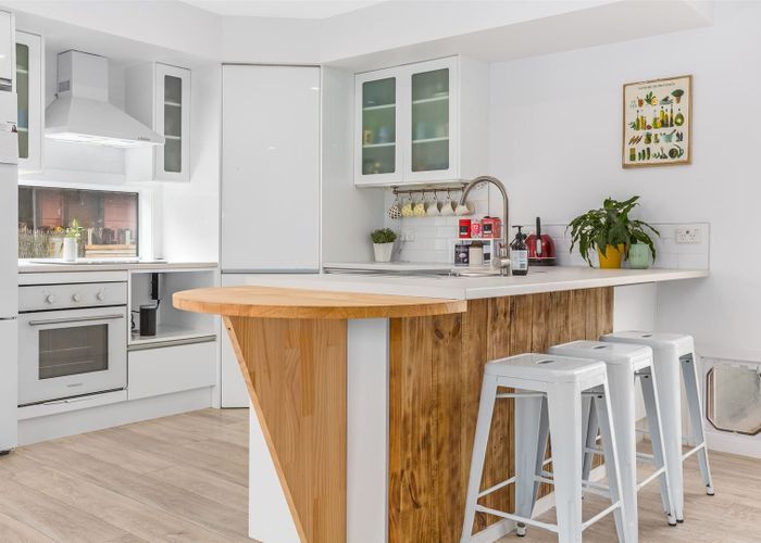  at 10 Trispen Place, Camborne, Porirua