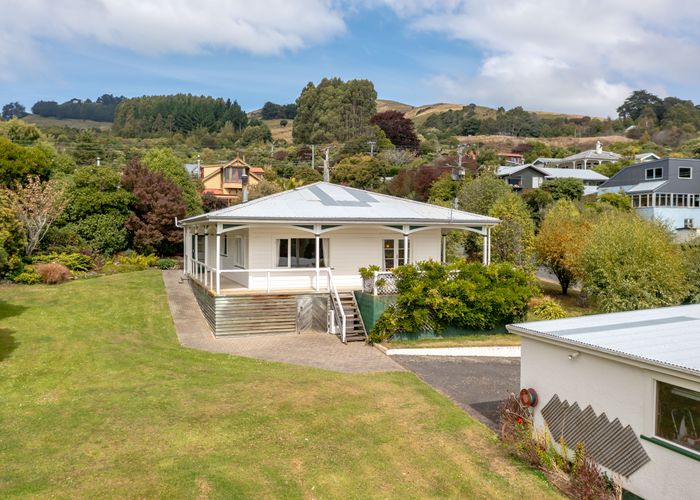  at 1 Waikana Street, Broad Bay, Dunedin