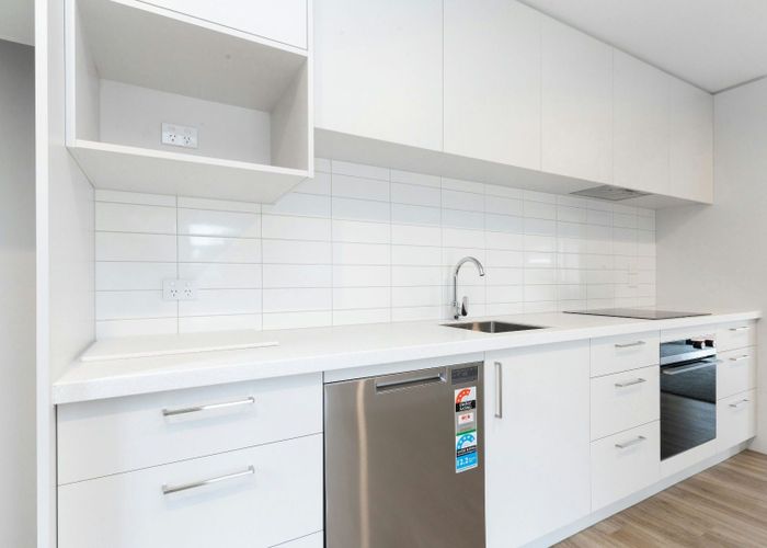  at 5/10 Goldsmith Place, Waltham, Christchurch