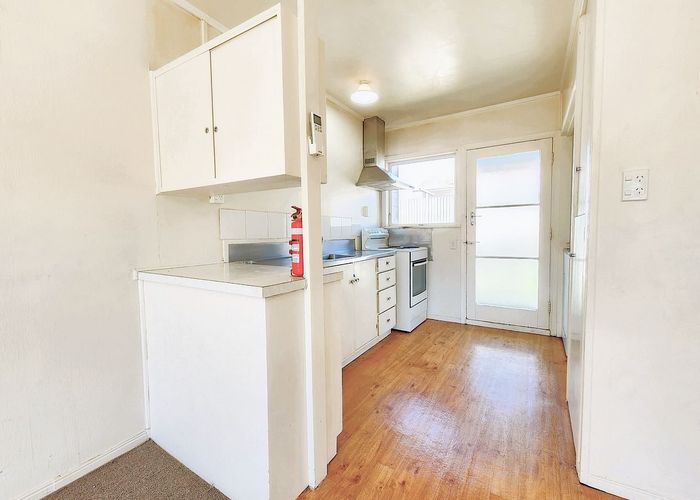  at 28 Landscape Road, Papatoetoe, Auckland