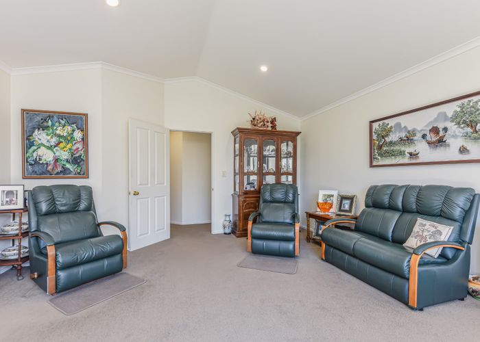  at 15 Magnolia Place, Richmond