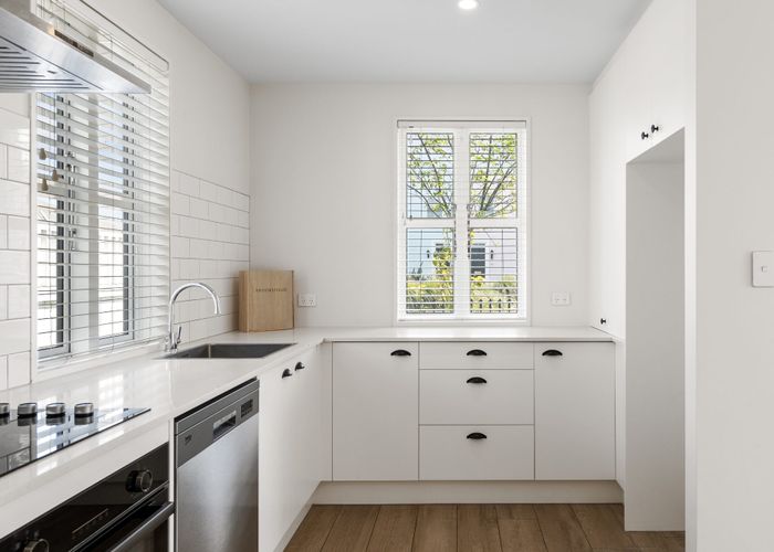  at 2/285 Selwyn Street, Spreydon, Christchurch City, Canterbury