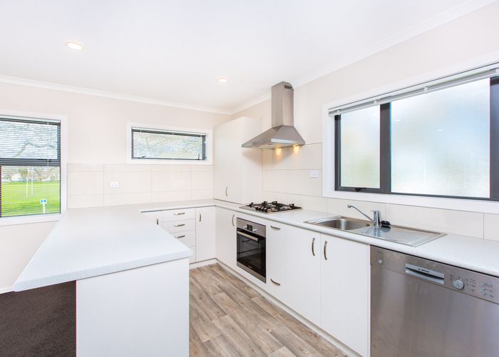  at 1/15 Cook Street, Hamilton East, Hamilton