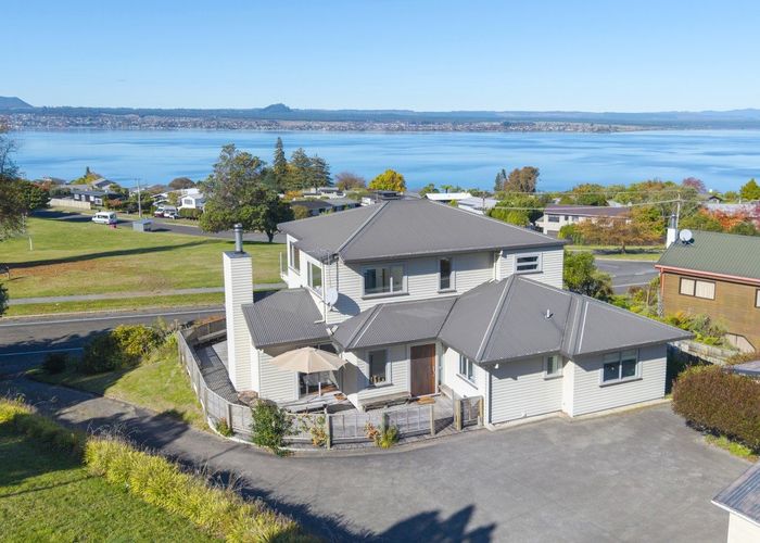  at 10 Wakeman Road, Acacia Bay, Taupo, Waikato
