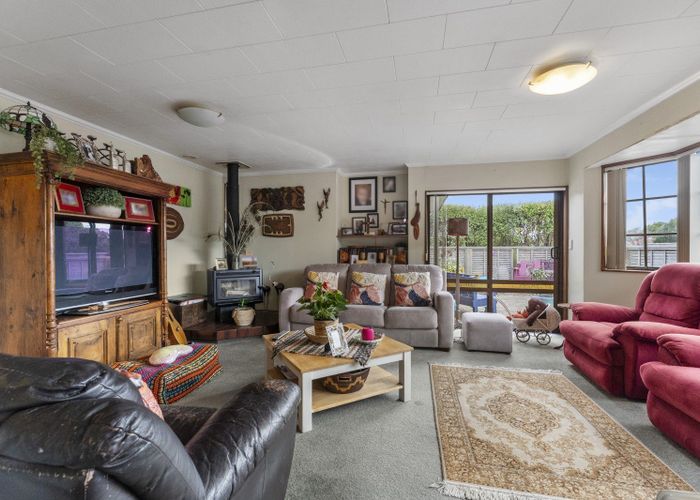  at 18 Bell Street, Otaki, Otaki