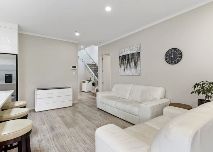  at 25 Drumbuoy Drive, Flat Bush, Manukau City, Auckland