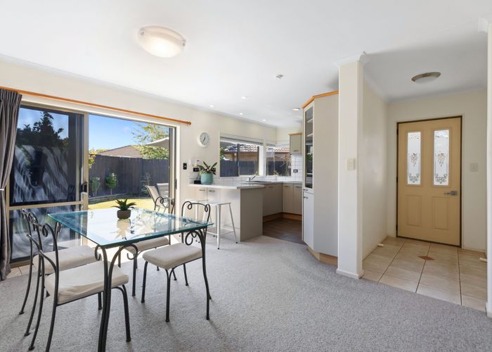  at 6 Mcleod Place, Papamoa, Tauranga, Bay Of Plenty