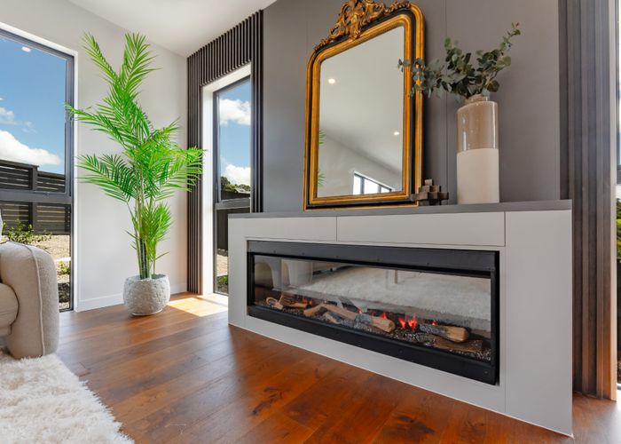  at 124 Kewa Road, Albany, North Shore City, Auckland