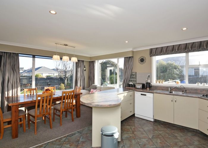  at 33 Clifton Street, Windsor, Invercargill