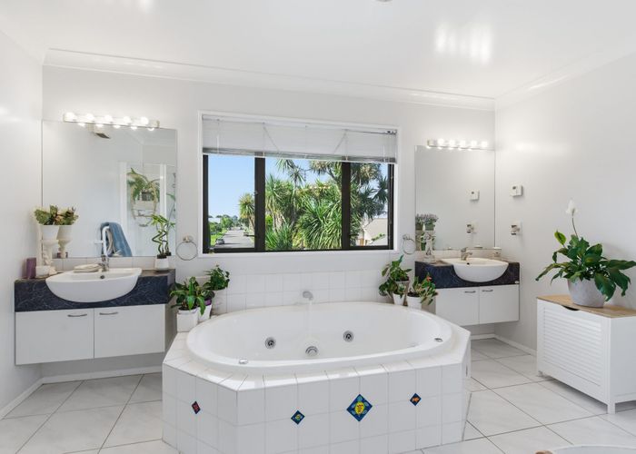  at 36 Shannon Place, Belfast, Christchurch City, Canterbury