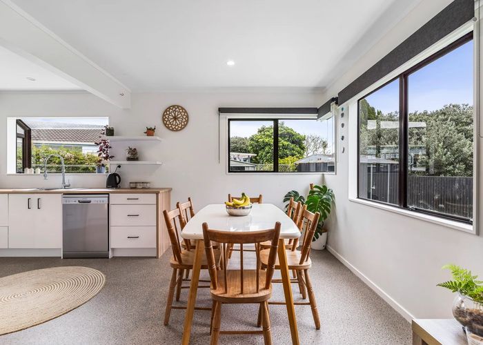  at 15A Martin Road, Manurewa, Auckland