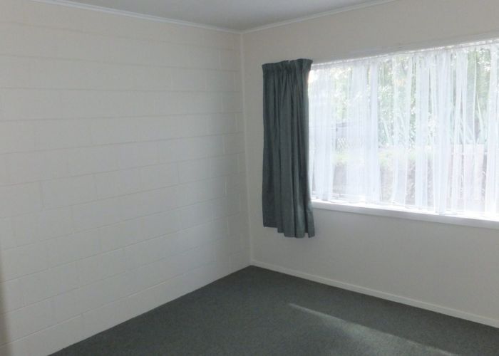  at 1/84 Lake Road, Frankton, Hamilton, Waikato