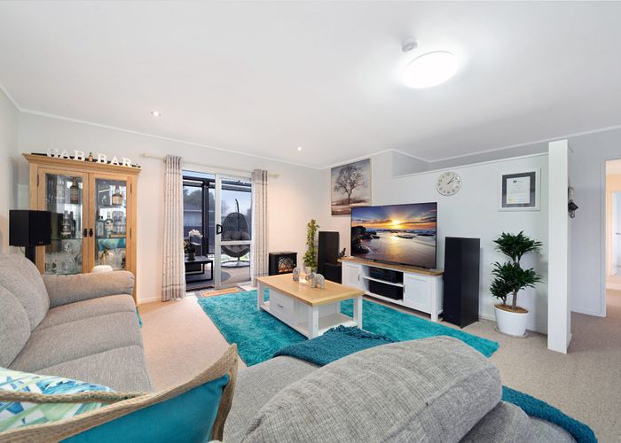  at 1/161 Bruce McLaren Road, Henderson, Auckland