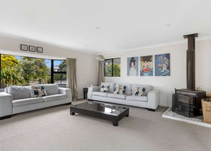  at 12 Ash Place -House, Whalers Gate, New Plymouth, Taranaki