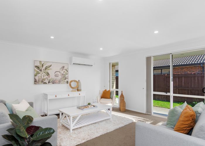  at 33 Seabreeze Place, Papamoa Beach, Papamoa