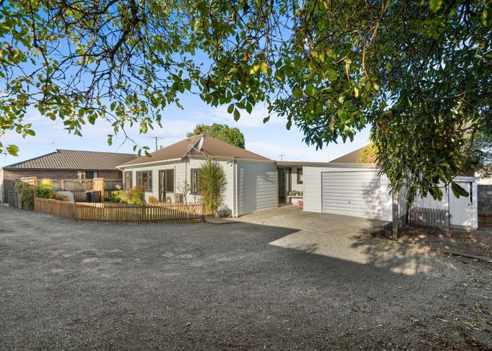  at 2/48 Awatea Road, Hornby, Christchurch City, Canterbury