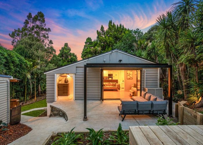  at 22 Hollywood Avenue, Titirangi, Waitakere City, Auckland