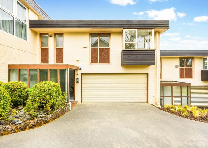  at 2/6 Penrhyn Road, Mount Eden, Auckland City, Auckland