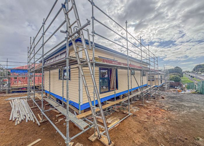  at 1/25 McLeod Road, Weymouth, Manukau City, Auckland