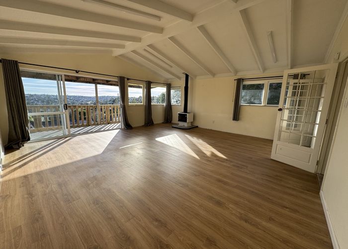  at 575 East Coast Road, Browns Bay, Auckland