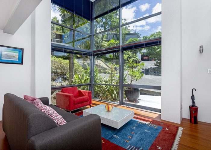  at 6 Gannet Point, Rothesay Bay, North Shore City, Auckland