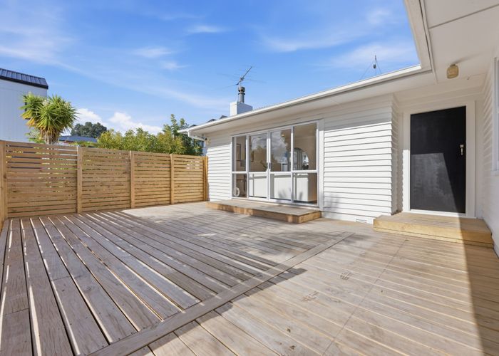  at 118 Moore Street, Howick, Manukau City, Auckland