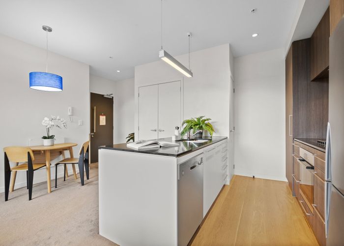  at 110/8 Nugent Street, Grafton, Auckland