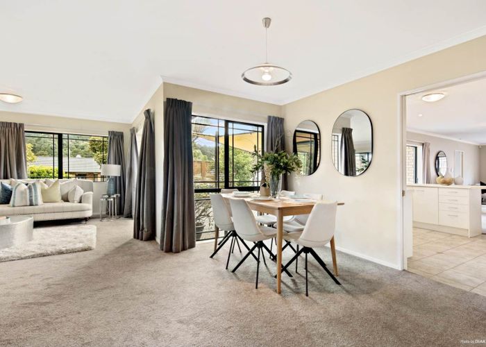  at 6 Syracuse Place, Albany, Auckland