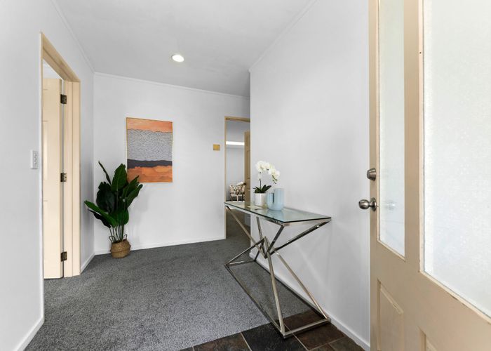  at 25 Lexington Drive, Botany Downs, Manukau City, Auckland