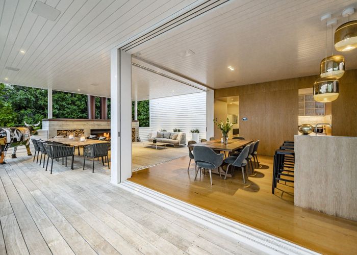  at 215 Jervois Road, Herne Bay, Auckland