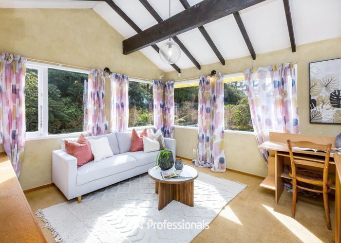  at 32 Avian Crescent, Blue Mountains, Upper Hutt, Wellington