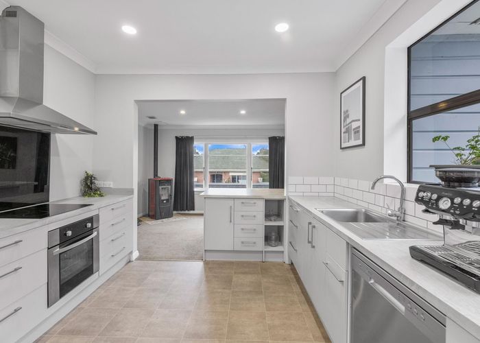  at 21 Manchester Street, Bradford, Dunedin, Otago