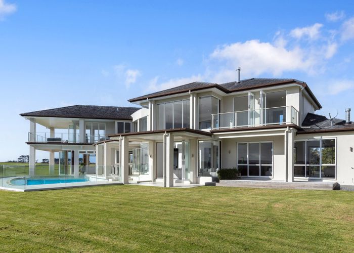  at 189 Vaughans Road, Okura, North Shore City, Auckland
