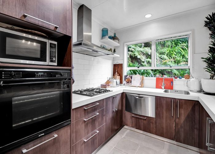  at 118 Huatoki Street, Frankleigh Park, New Plymouth