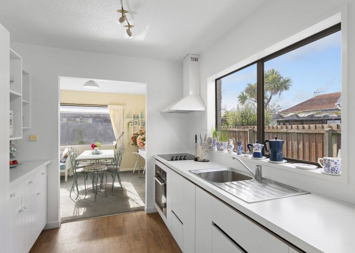  at 14 Howe Street, New Brighton, Christchurch City, Canterbury